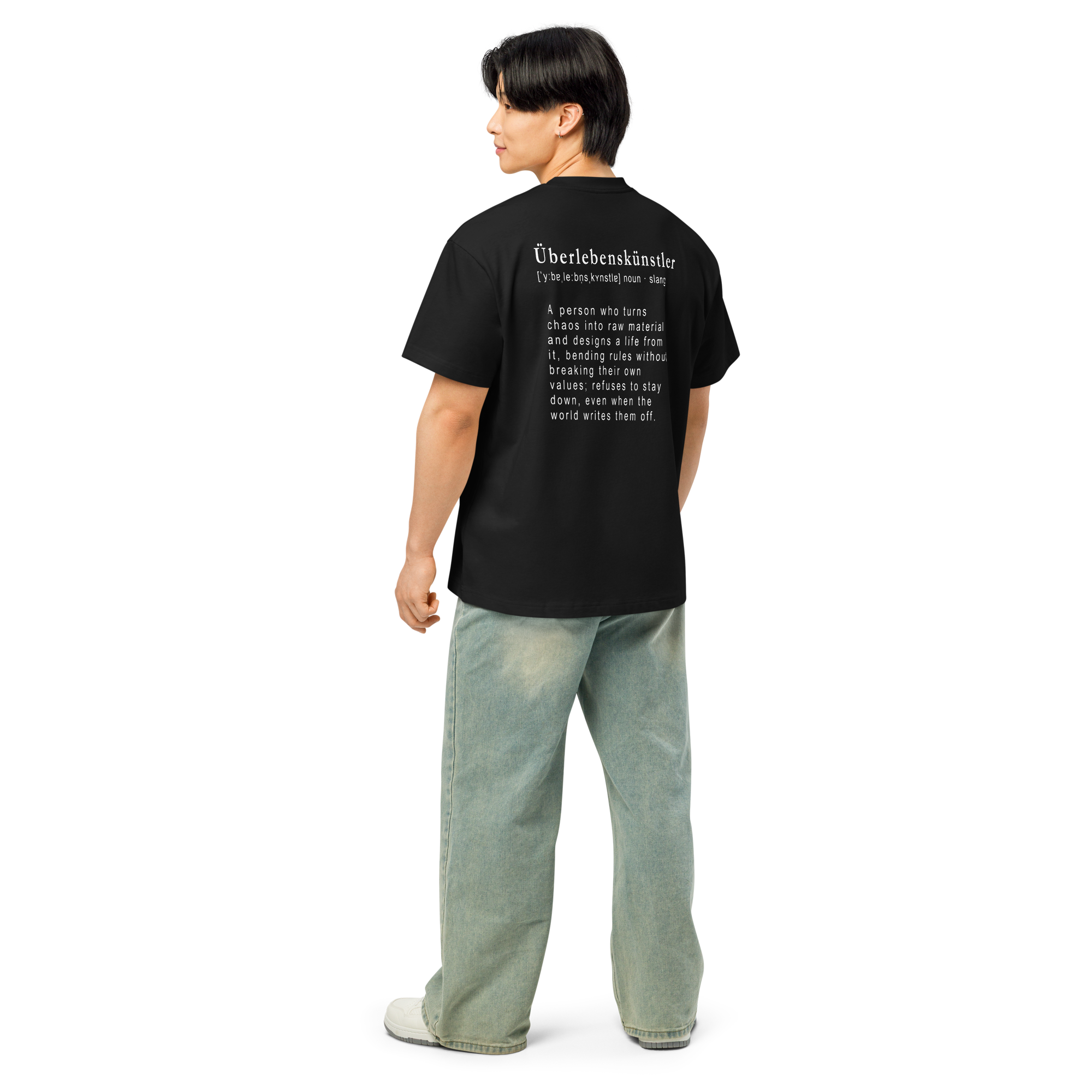 TSF Ueberlebenskuenstler box tee black model