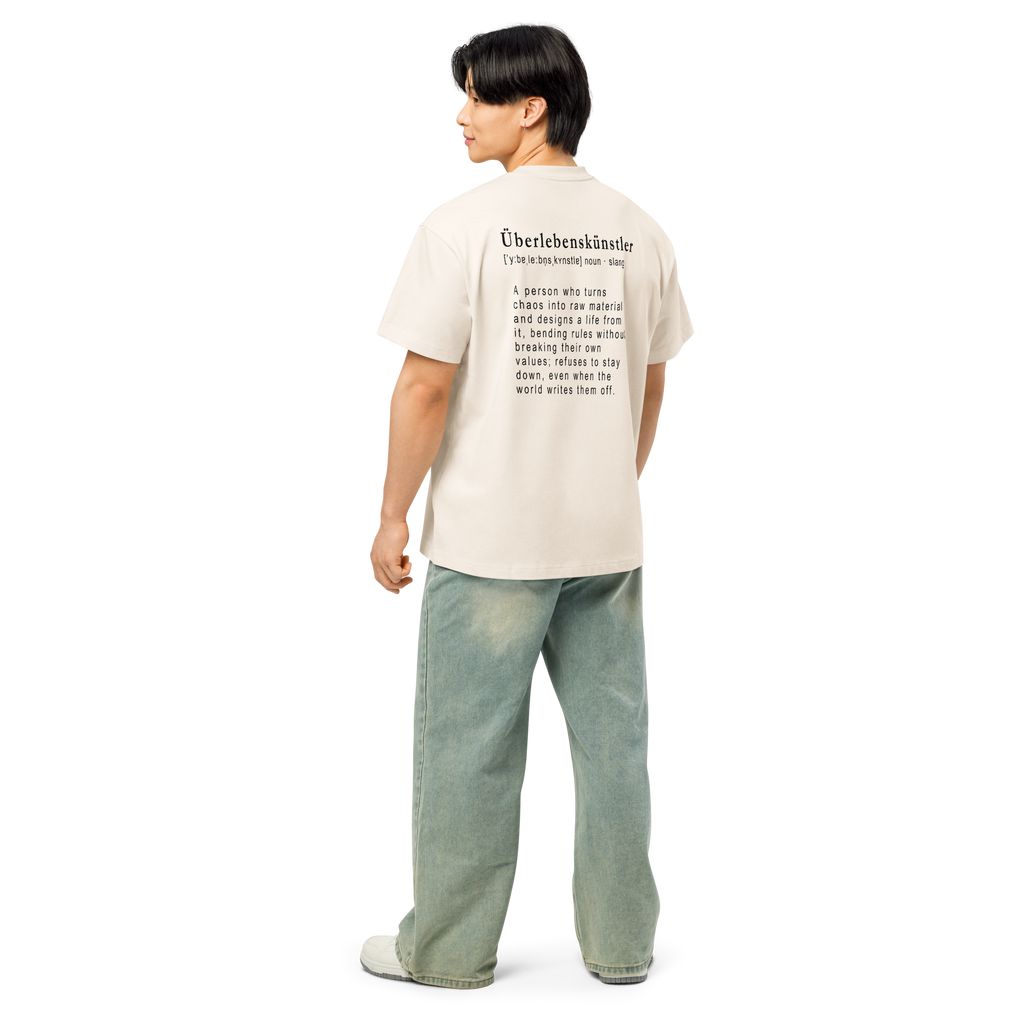 TSF Ueberlebenskuenstler box tee vintage white model